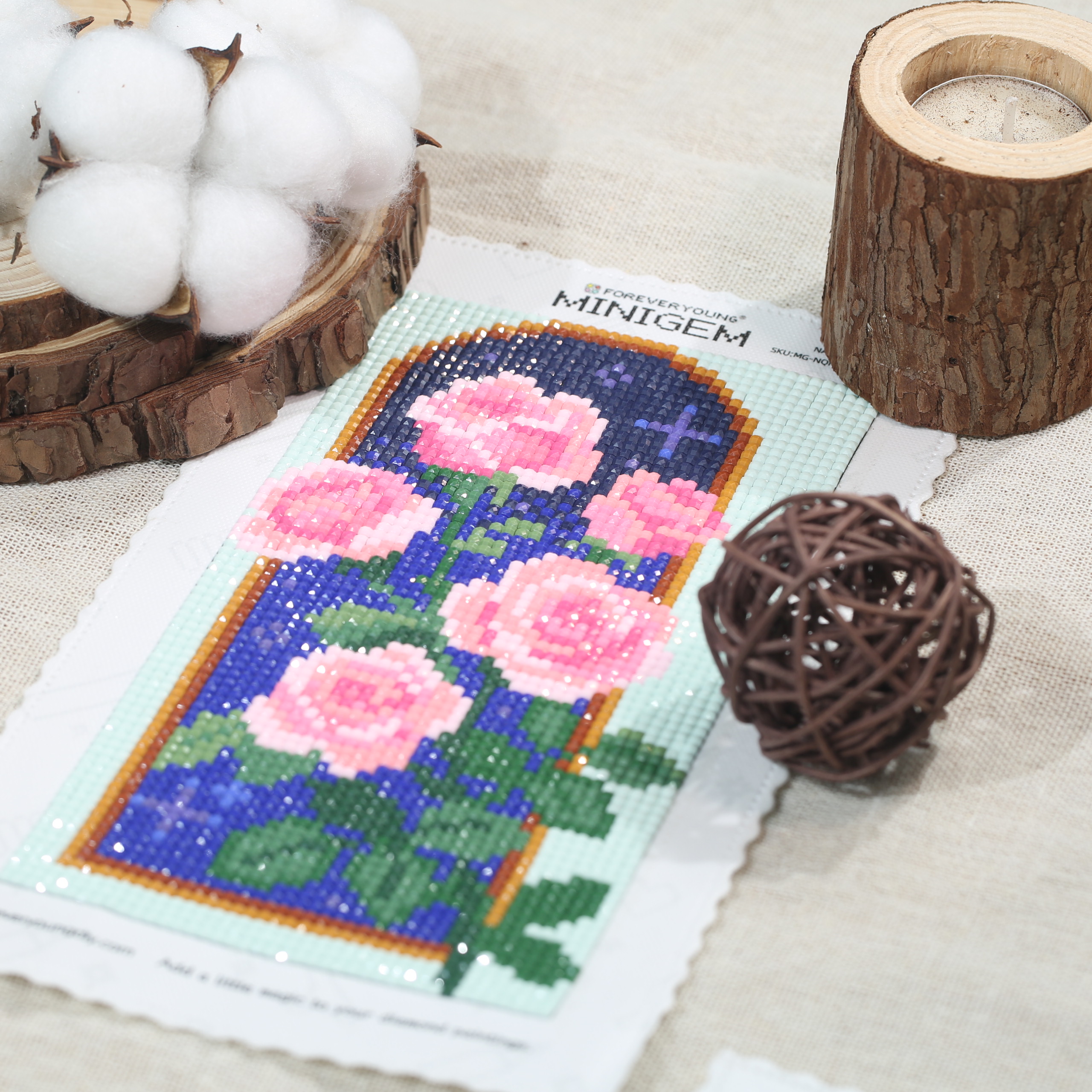 Minigem™ Starlit Rose 4' X 7'  – обзор и цена Photo Mosaic Print